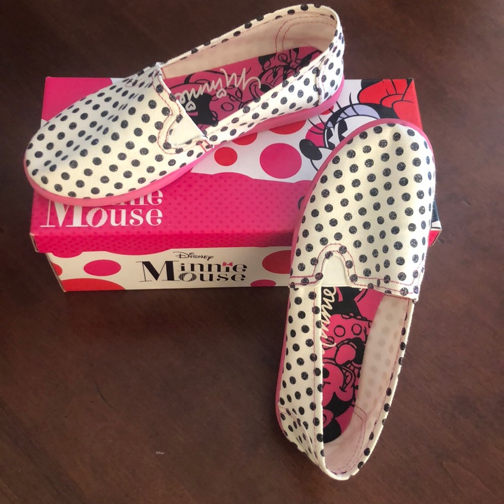Minnie Mouse Slip-ons